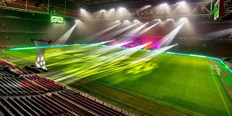 3pour l'éclairage du stade